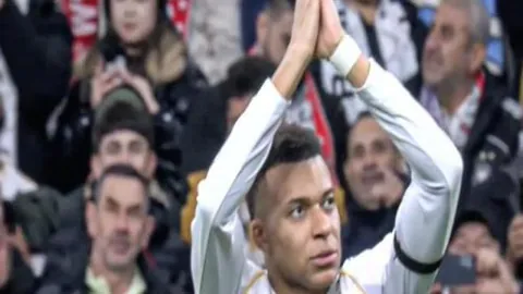 菲爾米諾後備發威，利物浦1-0力克國際米蘭，萨拉赫創紀錄造點